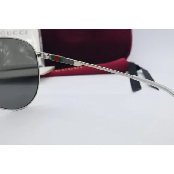 Gucci GG G1098S 004 Aviator Silver Sunglasses Gray Lenses 62mm - Picture 7 of 8